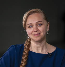 Наталья Марова